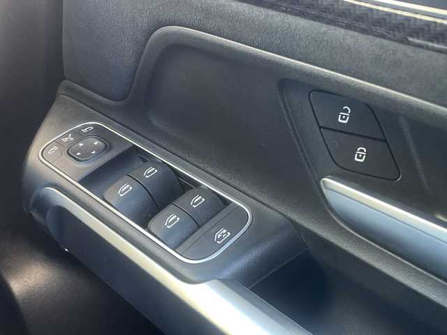 メルセデス・ベンツ ＧＬＢ２００ｄ AMGライン 栃木県 2021(令3)年 3.9万km マウンテングレー 純正ナビ /全周囲カメラ /アンビエントライト /フルセグTV Bluetooth /パワーシート /ドラレコ /シートメモリー/ レーダークルーズ /パワーバックドア /コーナーセンサー/ LED