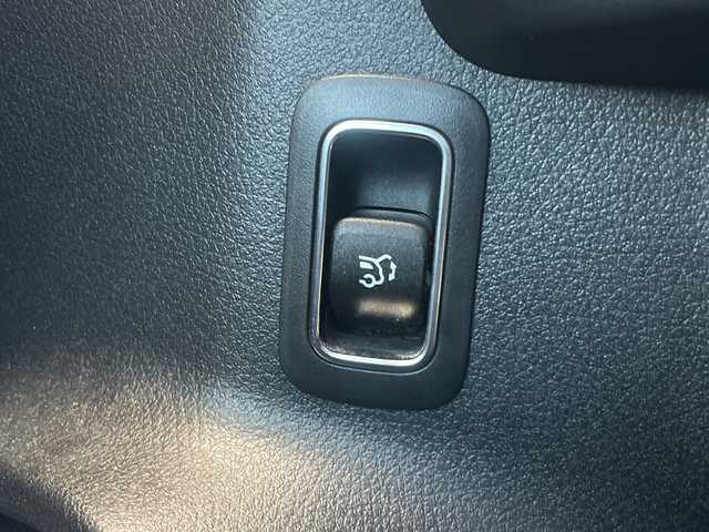 メルセデス・ベンツ ＧＬＢ２００ｄ AMGライン 栃木県 2021(令3)年 3.9万km マウンテングレー 純正ナビ /全周囲カメラ /アンビエントライト /フルセグTV Bluetooth /パワーシート /ドラレコ /シートメモリー/ レーダークルーズ /パワーバックドア /コーナーセンサー/ LED