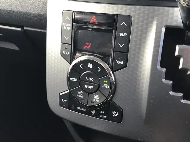 トヨタ ヴォクシー ZS 煌Z 富山県 2013(平25)年 5.4万km ブラック 純正ナビ/フルセグTV/バックカメラ/両側パワースライドドア/スマートキー/プッシュスタート/HIDヘッドライト/オートライト/ETC/ステアリングスイッチ/革巻きステアリング