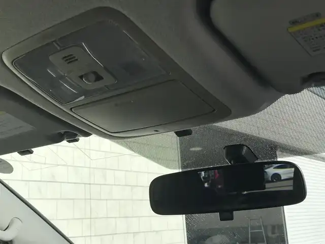 トヨタ ヴォクシー ZS 煌Z 富山県 2013(平25)年 5.4万km ブラック 純正ナビ/フルセグTV/バックカメラ/両側パワースライドドア/スマートキー/プッシュスタート/HIDヘッドライト/オートライト/ETC/ステアリングスイッチ/革巻きステアリング