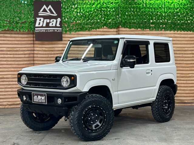 スズキ ジムニー XC 道央・札幌 2021(令3)年 2.1万km ピュアホワイトP AIS検査済み/【2410008678AZ】/社外パーツ取り付けあり/2インチリフトアップキット（社外）/マッドロンスポーツ　フロントグリル（社外）/マッドロンスポーツ　フロントバンパー（社外）/クリアサイドマーカー/エクストリームJ XJ07（社外）/ヨコハマ　ジオランダーM/T（社外）