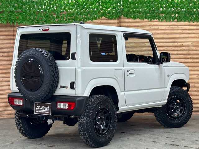 スズキ ジムニー XC 道央・札幌 2021(令3)年 2.1万km ピュアホワイトP AIS検査済み/【2410008678AZ】/社外パーツ取り付けあり/2インチリフトアップキット（社外）/マッドロンスポーツ　フロントグリル（社外）/マッドロンスポーツ　フロントバンパー（社外）/クリアサイドマーカー/エクストリームJ XJ07（社外）/ヨコハマ　ジオランダーM/T（社外）