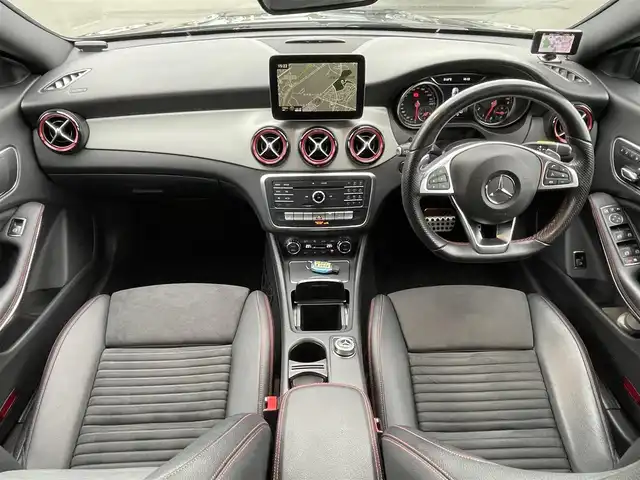 メルセデス・ベンツ ＣＬＡ２５０ シュポルト 4MATIC 東京都 2017(平29)年 3.2万km コスモスブラック レーダーセーフティパッケージ/純正HDDナビ/CD/DVD/Bluetooth/バックカメラ/ハーフレザー/シートヒーター/運転席パワーシート/パワーバックドア/LEDヘッドライト/クリアランスソナー/衝突被害軽減システム/レーダー探知機/運転席パワーシート/前席シートヒーター/純正18インチAW/保証書取扱説明書