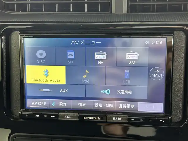 トヨタ アクア S グランパー 佐賀県 2021(令3)年 5.6万km ホワイトパールクリスタルシャイン 社外7インチナビ（AVIC-RZ403）/(Bluetooth.DVD)/衝突被害軽減システム/全方位バックカメラ/先行車発進お知らせ機能/車線逸脱警報/オートライト/オートマチックハイビーム/クリアランスソナー/ETC/前方ドライブレコーダー/LEDヘッドライト/純正フロアマット/スマートキー/スペアキー×1/プッシュスタート/電動格納ミラー