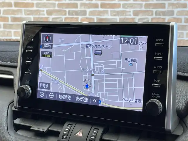 トヨタ ＲＡＶ４ アドベンチャー オフロードPKG 岩手県 2021(令3)年 3万km グレーメタリック ４WD/寒冷地仕様/TRDフロントバンパーガーニッシュ/TRDバックドアロアガーニッシュ/オーバーフェンダー/ルーフレール/パノラミックビューモニター/マルチテレインセレクト/ハンズフリーパワーバックドア/置くだけ充電/トヨタセーフティセンス/レーダークルーズコントロール/レーントレーシングアシスト/クリアランスソナー/ダウンヒルアシストコントロール/パワーシート（運転席）/シートヒーター・シートベンチレーション（前席）/ステアリングヒーター/MTモード付きAT/9インチディスプレイオーディオ/（ナビ/フルセグ/USB/Bluetooth/AppleCarPlay/AndroidAuto/ミラキャスト）/ETC/ドライブレコーダー/LEDヘッドランプ/純正18インチアルミホイール