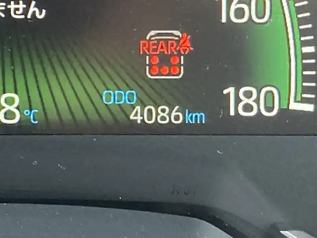 トヨタ ヴォクシー S－Z 千葉県 2024(令6)年 0.4万km アティチュードブラックマイカ ワンオーナー/純正10.5インチディスプレイオーディオプラス/(フルセグTV CD DVD BT FM AM HDMI)/快適利便パッケージ/プロジェクター式LEDヘッドライト/純正フリップダウンモニター/シートヒーター/前後ドライブレコーダー/バックカメラ/衝突被害軽減システム/車線逸脱警報/クルーズコントロール/ハーフレザーシート/両側パワースライドドア/ハンズフリーオートスライドドア/横滑り防止装置/ETC2.0/LEDヘッドライト/フォグランプ/オートライト/ウィンカーミラー/電動格納ミラー/純正17インチAW/シートリフター/ステアリングヒーター/TVキャンセラー/プッシュスタート/スマートキー/フロアマット/ドアバイザー/取扱説明書/保証書