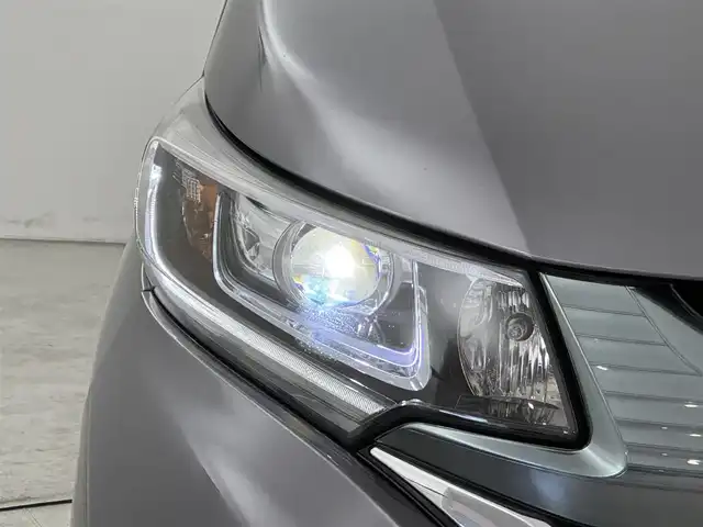 ホンダ フリード ハイブリット G ホンダセンシング 福岡県 2017(平29)年 7.7万km モダンスティールM 純正ナビ　/バックカメラ　/ビルトインＥＴＣ　/アダプティブクルーズコントロール　/プッシュスタート　/衝突被害軽減　/レーンキープ　/横滑り防止装置　/先行車発進検知　/標識認識機能　/ＥＣＯＮ　/両側電動スライドドア