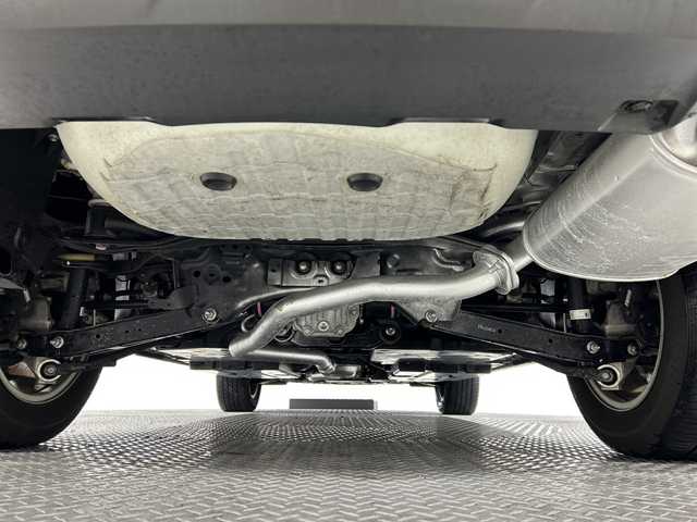 スバル フォレスター ハイブリッド X－ブレイク 神奈川県 2021(令3)年 2.1万km クリスタルホワイトP 4WD/純正8型メモリーナビゲーション【MF-1004】/フルセグ　WI-FI　SD　CD DVD　Bluetooth　AUX　USB iPod　AppleCarPlay/フロント/サイド/バックカメラ/ルーフレール/デジタルインナーミラー/パワーバックドア/アイサイト/レーダークルーズコントロール/プリクラッシュブレーキ/ツーリングアシスト/AT誤発進抑制機能/車線逸脱抑/緊急時プリクラッシュステアリング/後退時ブレーキシステム/スバルリヤビークルディテクション/ステアリング連動ヘッドランプ/先行車発進お知らせ/後退時速度リミッター/後席リマインダー/SIドライブ/XMODE/ECO-C/リアセンサー/ハーフレザーシート/前席/後席左右シートヒーター/前席パワーシート/革巻きステアリング/ステアリングヒーター/パドルシフト/純正ビルトインETC/純正前後ドライブレコーダー/電動パーキングブレーキブレーキ/オートブレーキホールド/プッシュスタート/スマートキー/LEDヘッドランプ/オートライト/LEDフロントフォグランプ/純正リアスポイラー/純正17インチアルミホイール/スペアキー