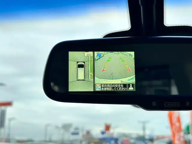 日産 セレナ HWS S HV Vセレ +SeftyⅡ 宮城県 2016(平28)年 8万km ブリリアントホワイトパール エマージェンシーブレーキ/車線逸脱警報/踏み間違い衝突防止アシスト/ふらつき警報/コーナーセンサー/アラウンドビューモニター/純正フリップダウンモニター/純正ナビ（MP315D-W）ナビSDカード無/・CD/DVD/・Bluetooth/・フルセグTV/両側パワースライドドア/革巻きステアリング/クルーズコントロール/LEDヘッドランプ/フォグランプ/オートライト/スマートキー＆プッシュスタート/電動格納ミラー/純正16インチAW/純正フロアマット/純正ドアバイザー/Wエアバッグ