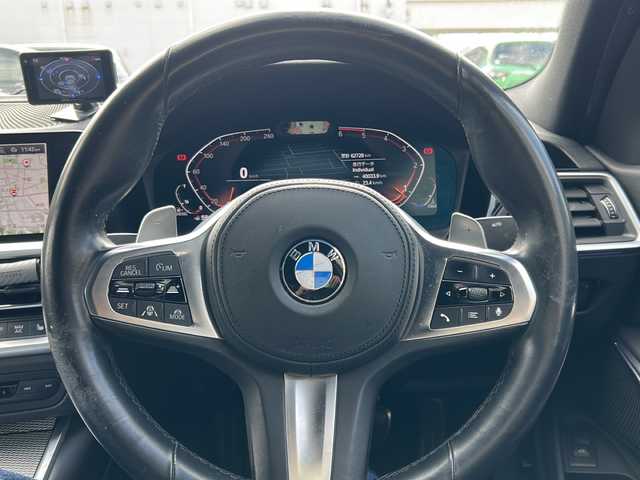 ＢＭＷ ３２０ｄ xDrive Mスポーツ 東京都 2019(令1)年 6.3万km サファイアブラックP 純正iDrive第７世代（Bluetooth接続、バックカメラ、フルセグテレビ）/前後ドライブレコーダー/アイドリングストップ/プッシュスタート/パーキングアシスト/純正ETC/スマートキー/USB端子入力/前席パワーシート/シートヒーター/純正アルミホイール/ABS/クルーズコントロール/レーンキープアシスト/前後コーナーセンサー/オートライト/オートマチックハイビーム