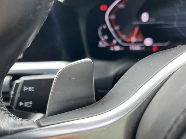 ＢＭＷ ３２０ｄ xDrive Mスポーツ 東京都 2019(令1)年 6.3万km サファイアブラックP 純正iDrive第７世代（Bluetooth接続、バックカメラ、フルセグテレビ）/前後ドライブレコーダー/アイドリングストップ/プッシュスタート/パーキングアシスト/純正ETC/スマートキー/USB端子入力/前席パワーシート/シートヒーター/純正アルミホイール/ABS/クルーズコントロール/レーンキープアシスト/前後コーナーセンサー/オートライト/オートマチックハイビーム