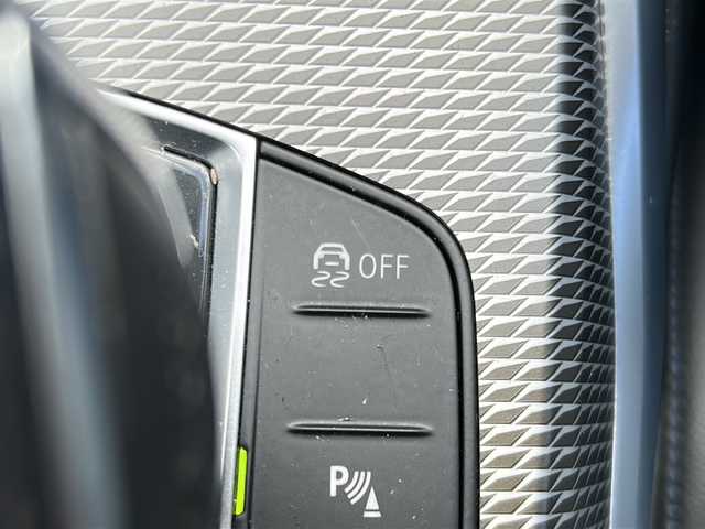 ＢＭＷ ３２０ｄ xDrive Mスポーツ 東京都 2019(令1)年 6.3万km サファイアブラックP 純正iDrive第７世代（Bluetooth接続、バックカメラ、フルセグテレビ）/前後ドライブレコーダー/アイドリングストップ/プッシュスタート/パーキングアシスト/純正ETC/スマートキー/USB端子入力/前席パワーシート/シートヒーター/純正アルミホイール/ABS/クルーズコントロール/レーンキープアシスト/前後コーナーセンサー/オートライト/オートマチックハイビーム