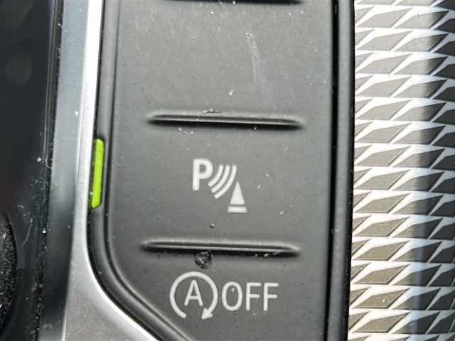 ＢＭＷ ３２０ｄ xDrive Mスポーツ 東京都 2019(令1)年 6.3万km サファイアブラックP 純正iDrive第７世代（Bluetooth接続、バックカメラ、フルセグテレビ）/前後ドライブレコーダー/アイドリングストップ/プッシュスタート/パーキングアシスト/純正ETC/スマートキー/USB端子入力/前席パワーシート/シートヒーター/純正アルミホイール/ABS/クルーズコントロール/レーンキープアシスト/前後コーナーセンサー/オートライト/オートマチックハイビーム