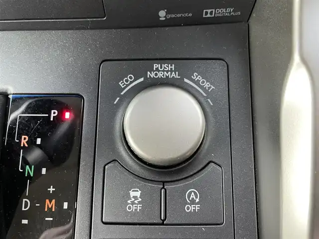 レクサス ＮＸ 200t Iパッケージ 大阪府 2016(平28)年 5.1万km グラファイトブラックガラスフレーク 衝突軽減ブレーキ/純正SDナビ/　Bluetooth/フルセグ/CD/DVD/AUX/バックカメラ/サイドカメラ/パワーバックドア/デジタルインナーミラー/LEDオートヘッドライト/フォグランプ/禁煙車/ポジションメモリー付パワーシート/シートヒーター/ステアリングヒーター/レーダークルーズコントロール/スマートキー/ビルトインETC/パドルシフト/ナノイー