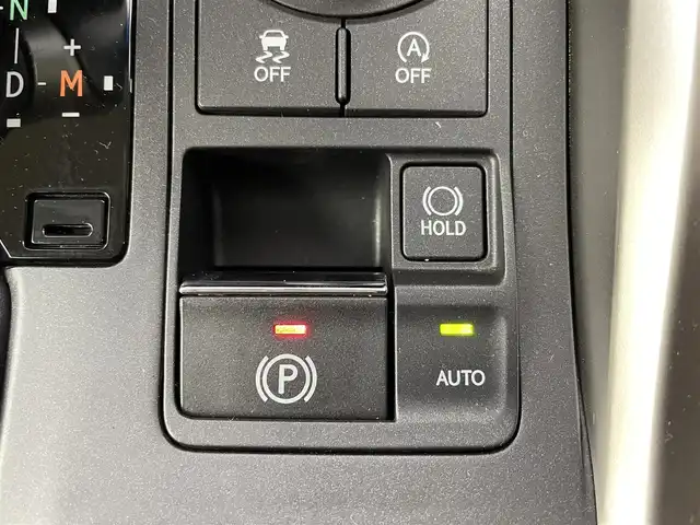 レクサス ＮＸ 200t Iパッケージ 大阪府 2016(平28)年 5.1万km グラファイトブラックガラスフレーク 衝突軽減ブレーキ/純正SDナビ/　Bluetooth/フルセグ/CD/DVD/AUX/バックカメラ/サイドカメラ/パワーバックドア/デジタルインナーミラー/LEDオートヘッドライト/フォグランプ/禁煙車/ポジションメモリー付パワーシート/シートヒーター/ステアリングヒーター/レーダークルーズコントロール/スマートキー/ビルトインETC/パドルシフト/ナノイー