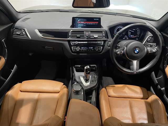 ＢＭＷ １１８ｉ