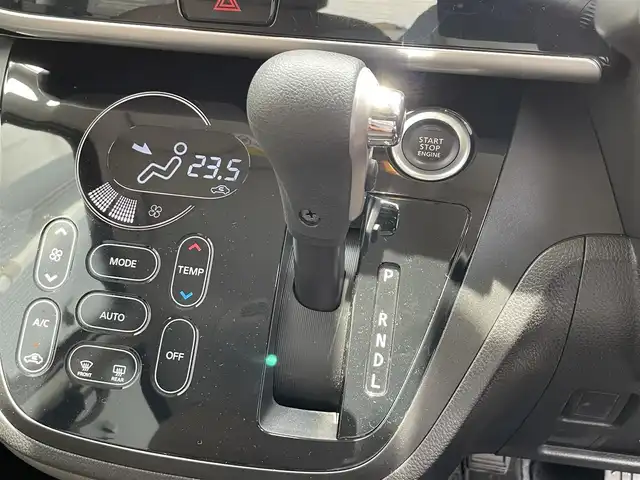 日産 デイズ ルークス HWS X Vセレクション 滋賀県 2018(平30)年 2.9万km スパークリングレッドM 禁煙車/純正ナビ（MM517D-W)/（CD/DVD/SD/BT/USB/フルセグTV）/エマージェンシーブレーキ/車線逸脱警報/オートマチックハイビーム/アラウンドビューモニター/ETC/前後ドライブレコーダー（ZDR055）/ハーフレザーシート/両側パワースライドドア/後席テーブル/プッシュスタート/インテリジェントキー×２/オーバーヘッドコンソール/ナノイー付リアシーリングファン/LEDヘッドランプ/フロアマット/純正15インチAW