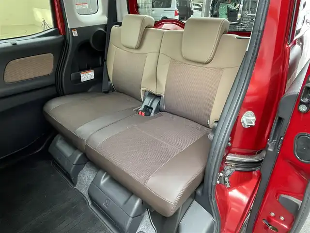 日産 デイズ ルークス HWS X Vセレクション 滋賀県 2018(平30)年 2.9万km スパークリングレッドM 禁煙車/純正ナビ（MM517D-W)/（CD/DVD/SD/BT/USB/フルセグTV）/エマージェンシーブレーキ/車線逸脱警報/オートマチックハイビーム/アラウンドビューモニター/ETC/前後ドライブレコーダー（ZDR055）/ハーフレザーシート/両側パワースライドドア/後席テーブル/プッシュスタート/インテリジェントキー×２/オーバーヘッドコンソール/ナノイー付リアシーリングファン/LEDヘッドランプ/フロアマット/純正15インチAW