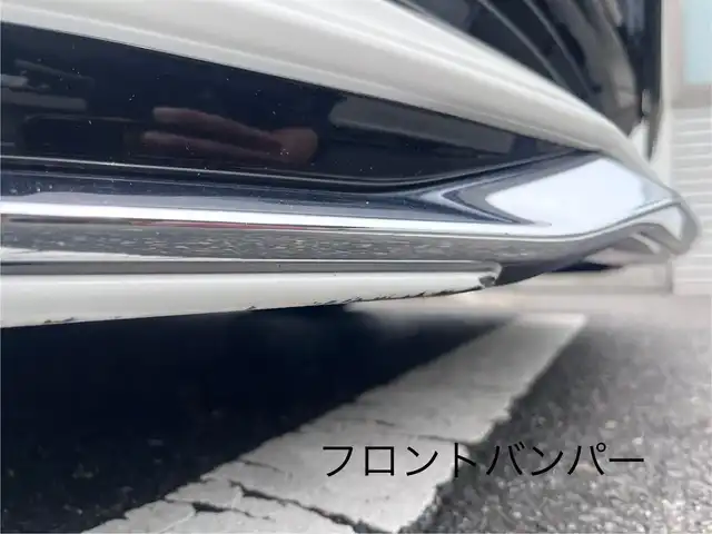 トヨタ プリウス S 三重県 2016(平28)年 6.7万km ホワイトパールクリスタルシャイン モデリスタフロントスポイラー/TRDサイドスカート/TRDリアバンパースポイラー/アルパイン9インチナビ(Bluetooth/CD/DVD/地デジTV/ラジオ)/バックカメラ/ETC/後席モニター/ドライブレコーダー/LEDヘッドランプ/LEDクリアランスランプ/LEDフロントフォグランプ/18インチホイール(AMD)/プッシュスタート