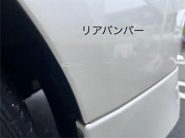 トヨタ プリウス S 三重県 2016(平28)年 6.7万km ホワイトパールクリスタルシャイン モデリスタフロントスポイラー/TRDサイドスカート/TRDリアバンパースポイラー/アルパイン9インチナビ(Bluetooth/CD/DVD/地デジTV/ラジオ)/バックカメラ/ETC/後席モニター/ドライブレコーダー/LEDヘッドランプ/LEDクリアランスランプ/LEDフロントフォグランプ/18インチホイール(AMD)/プッシュスタート
