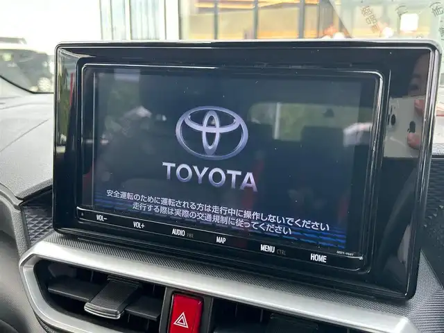 トヨタ ライズ Z 大阪府 2020(令2)年 4万km ブラックマイカメタリック 純正９インチナビ/   フルセグTV/CD/DVD/Bluetooth/USB/バックモニター/衝突軽減ブレーキ/横滑り防止装置/コーナーセンサー/前席シートヒーター/レーダークルーズコントロール/レーンキープアシスト/アイドリングストップ/前後ドライブレコーダー/純正17インチアルミホイール/純正フロアマット/プッシュスタート/スマートキー/ＥＴＣ/ＬＥＤ