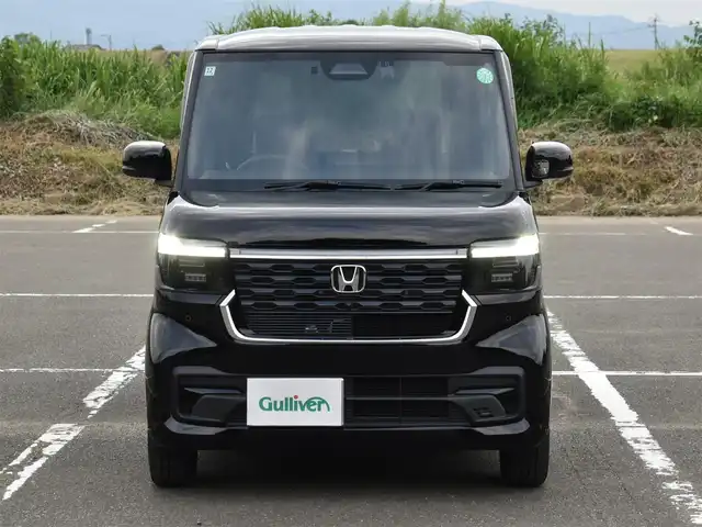ホンダ Ｎ ＢＯＸ カスタム 福岡県 2024(令6)年 0.4万km クリスタルブラックパール ワンオーナー/純正9インチナビ/フルセグTV・BT・CD・DVD・FM・AM/バックカメラ/ETC/ナビ連動前後ドライブレコーダー/パワースライドドア/ホンダセンシング/ブレーキホールド/シートヒーター/純正14インチアルミホイール/保証書・取説・スペアキー