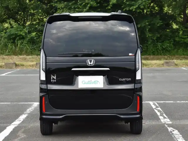 ホンダ Ｎ ＢＯＸ カスタム 福岡県 2024(令6)年 0.4万km クリスタルブラックパール ワンオーナー/純正9インチナビ/フルセグTV・BT・CD・DVD・FM・AM/バックカメラ/ETC/ナビ連動前後ドライブレコーダー/パワースライドドア/ホンダセンシング/ブレーキホールド/シートヒーター/純正14インチアルミホイール/保証書・取説・スペアキー