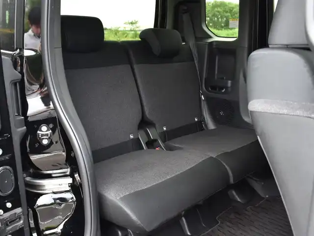ホンダ Ｎ ＢＯＸ カスタム 福岡県 2024(令6)年 0.4万km クリスタルブラックパール ワンオーナー/純正9インチナビ/フルセグTV・BT・CD・DVD・FM・AM/バックカメラ/ETC/ナビ連動前後ドライブレコーダー/パワースライドドア/ホンダセンシング/ブレーキホールド/シートヒーター/純正14インチアルミホイール/保証書・取説・スペアキー