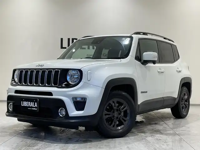 クライスラー・ジープ ジープ レネゲード ロンジチュード 熊本県 2020(令2)年 6.2万km パール ・スマートキー/・プッシュスタート/・前面衝突警報ブレーキ/・レーンセンス/・パーキングセンサー/・ブラインドスポットモニター/・アクティブヘッドライト/・クルーズコントロール/・純正ディスプレイオーディオ/　【Bluetooth・USB・AUX】/・バックカメラ/・フォグランプ/・純正マット
