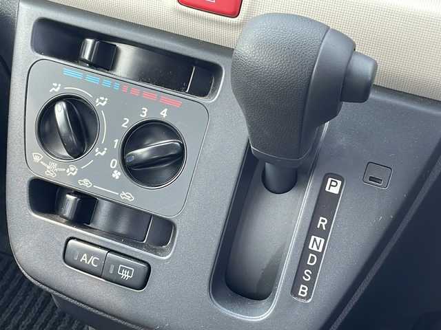 ダイハツ ミラ トコット L SA Ⅲ 福島県 2019(平31)年 2.7万km ブラックマイカメタリック 4WD/純正オーディオ/Bluetooth/USB/CD/衝突軽減ブレーキ/コーナーセンサー/オートハイビーム/横滑り防止装置/社外アルミホイール/リモコンキー/純正フロアマット/純正ドアバイザー
