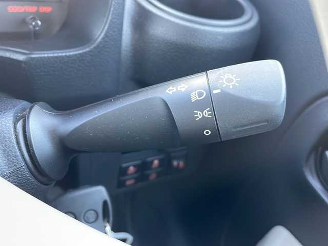 ダイハツ ミラ トコット L SA Ⅲ 富山県 2019(平31)年 2.7万km ブラックマイカメタリック 4WD/純正オーディオ/Bluetooth/USB/CD/衝突軽減ブレーキ/コーナーセンサー/オートハイビーム/横滑り防止装置/社外アルミホイール/リモコンキー/純正フロアマット/純正ドアバイザー