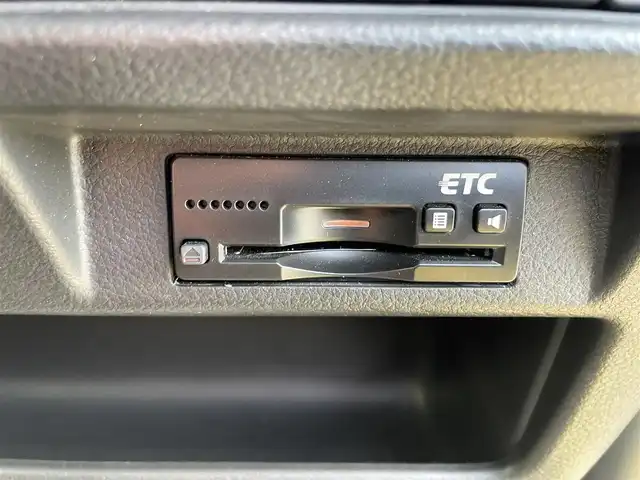 スズキ クロスビー HYBRID MZ 富山県 2018(平30)年 3.2万km ラッシュイエローメタリック/ブラック2トーンルーフ ワンオーナー／/アラウンドビューモニター／/純正８インチナビ／/フルセグＴＶ／/Ｂｌｕｅｔｏｏｔｈ／/ＤＶＤ再生／/運転席助手席シートヒーター／/ＬＥＤオートライト／/コーナーセンサー／/ビルトインＥＴＣ／/クルーズコントロール