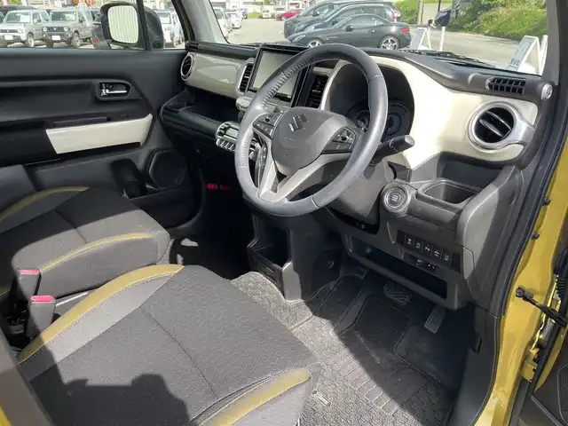 スズキ クロスビー HYBRID MZ 富山県 2018(平30)年 3.2万km ラッシュイエローメタリック/ブラック2トーンルーフ ワンオーナー／/アラウンドビューモニター／/純正８インチナビ／/フルセグＴＶ／/Ｂｌｕｅｔｏｏｔｈ／/ＤＶＤ再生／/運転席助手席シートヒーター／/ＬＥＤオートライト／/コーナーセンサー／/ビルトインＥＴＣ／/クルーズコントロール