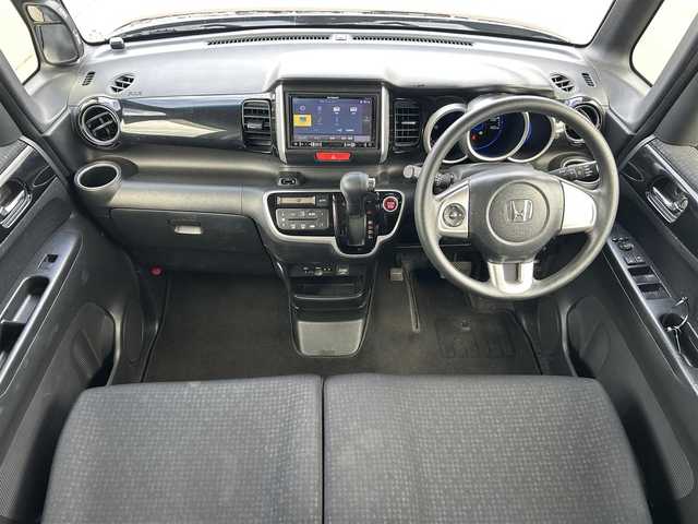 ホンダ Ｎ ＢＯＸ カスタム G Lパッケージ 岡山県 2016(平28)年 7.1万km プレミアムベルベットパープル・パール 登録時走行距離70985km/社外ナビ（AVIC-RZ300)/フルセグTV(AM.FM.CD.DVD.TV)/パワースライドドア/両側スライドドア/バックカメラ/ETC/横滑り防止装置/オートライト/アイドリングストップ/14インチ純正AW/フロアマット/スマートキー/スペアキー/プッシュスタート/ドアバイザー/ウィンカーミラー/保証書/取扱説明書