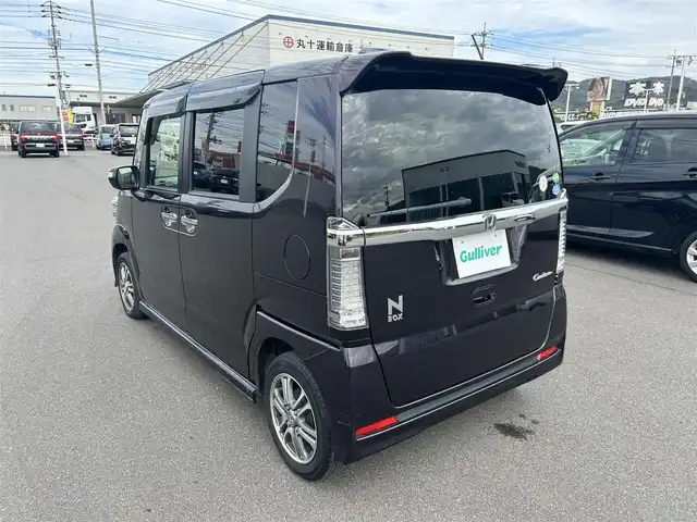 ホンダ Ｎ ＢＯＸ カスタム G Lパッケージ 岡山県 2016(平28)年 7.1万km プレミアムベルベットパープル・パール 登録時走行距離70985km/社外ナビ（AVIC-RZ300)/フルセグTV(AM.FM.CD.DVD.TV)/パワースライドドア/両側スライドドア/バックカメラ/ETC/横滑り防止装置/オートライト/アイドリングストップ/14インチ純正AW/フロアマット/スマートキー/スペアキー/プッシュスタート/ドアバイザー/ウィンカーミラー/保証書/取扱説明書