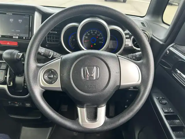 ホンダ Ｎ ＢＯＸ カスタム G Lパッケージ 岡山県 2016(平28)年 7.1万km プレミアムベルベットパープル・パール 登録時走行距離70985km/社外ナビ（AVIC-RZ300)/フルセグTV(AM.FM.CD.DVD.TV)/パワースライドドア/両側スライドドア/バックカメラ/ETC/横滑り防止装置/オートライト/アイドリングストップ/14インチ純正AW/フロアマット/スマートキー/スペアキー/プッシュスタート/ドアバイザー/ウィンカーミラー/保証書/取扱説明書