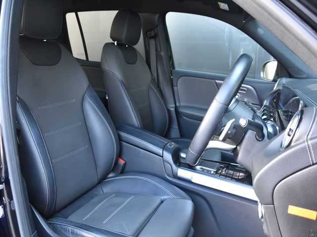 メルセデス・ベンツ Ｍ・ベンツ ＧＬＢ２００ｄ 4マチック AMGライン 和歌山県 2021(令3)年 6.6万km 黒 レザーエクスクルーシブパッケージ /アドバンスドパッケージ /黒グレーコンビ革 /ACC /純正ナビ /フルセグ /全方位カメラ /HUD /電動バックドア /パーキングアシスト /アンビエントライト /前席シートヒーター /純正ドラレコ /ルーフレール /ETC