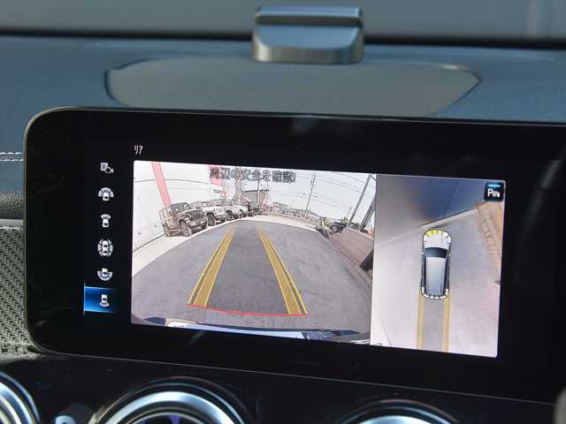 メルセデス・ベンツ Ｍ・ベンツ ＧＬＢ２００ｄ 4マチック AMGライン 和歌山県 2021(令3)年 6.6万km 黒 レザーエクスクルーシブパッケージ /アドバンスドパッケージ /黒グレーコンビ革 /ACC /純正ナビ /フルセグ /全方位カメラ /HUD /電動バックドア /パーキングアシスト /アンビエントライト /前席シートヒーター /純正ドラレコ /ルーフレール /ETC