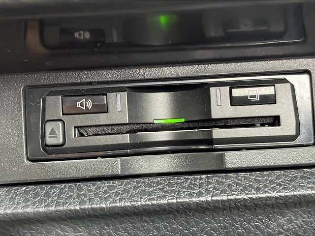 トヨタ ヴォクシー ZS 煌Ⅱ 静岡県 2019(令1)年 3.8万km ブラック /社外ナビ/地デジTV//社外CD/DVD/Bluetooth//バックカメラ//フリップダウンリアモニター//両側パワースライドドア//セーフティセンス//オートハイビーム//レーンキープアシスト//クルーズコントロール//純正16インチAW//ETC//LEDヘッドライト//スマートキー