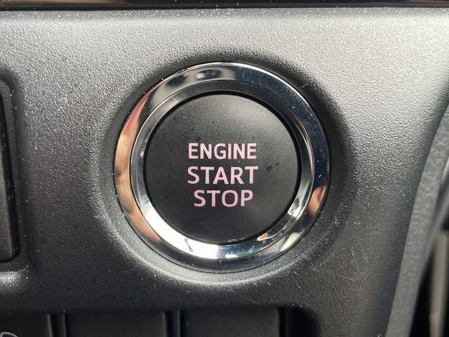 トヨタ ヴォクシー ZS 煌Ⅱ 静岡県 2019(令1)年 3.8万km ブラック /社外ナビ/地デジTV//社外CD/DVD/Bluetooth//バックカメラ//フリップダウンリアモニター//両側パワースライドドア//セーフティセンス//オートハイビーム//レーンキープアシスト//クルーズコントロール//純正16インチAW//ETC//LEDヘッドライト//スマートキー