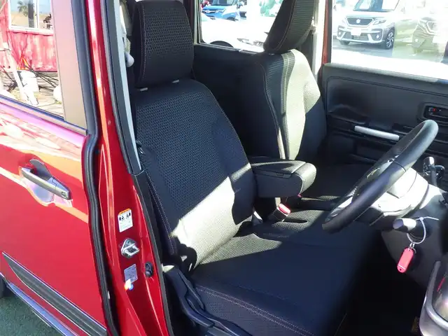 スズキ スペーシア ギア HYBRID XZターボ 千葉県 2021(令3)年 2.2万km フェニックスレッドパール/ガンメタリック2トーンルーフ デュアルカメラブレーキサポート/両側パワースライドドア/純正SDナビ/地デジTV/【DVD/CD再生機能　Bluetooth接続】/全方位モニター/革巻きステアリング/ステアリングスイッチ/パドルシフト/ドライブレコーダー（前後撮影）/ETC/LEDヘッドライト/フォグライト/ウインカーミラー/リアコーナーセンサー/純正14インチアルミホイル/サイド/カーテンエアバッグ/スマートキー