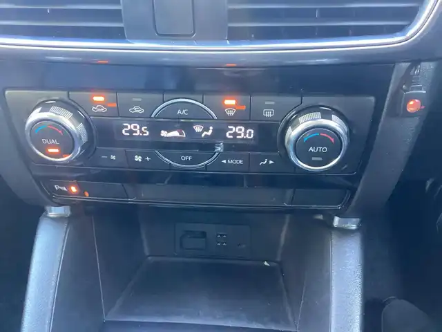 マツダ ＣＸ－５ XD プロアクティブ 京都府 2017(平29)年 14.1万km クリスタルホワイトパールマイカ ワンオーナー/4WD/純正ナビ　フルセグTV/　CD DVD BT USB AUX/バックカメラ/セーフティクルーズパッケージ/　スマートサポートブレーキ/　レーダークルーズ/　スマートシティブレーキサポート/　リアパーキングセンサー/　ドライバーアテンションアラート/ビルトインETC/LEDヘッドライト/前後フォグ/スマートキー×2/新車保証書/取扱説明書/　