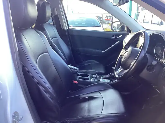 マツダ ＣＸ－５ XD プロアクティブ 京都府 2017(平29)年 14.1万km クリスタルホワイトパールマイカ ワンオーナー/4WD/純正ナビ　フルセグTV/　CD DVD BT USB AUX/バックカメラ/セーフティクルーズパッケージ/　スマートサポートブレーキ/　レーダークルーズ/　スマートシティブレーキサポート/　リアパーキングセンサー/　ドライバーアテンションアラート/ビルトインETC/LEDヘッドライト/前後フォグ/スマートキー×2/新車保証書/取扱説明書/　