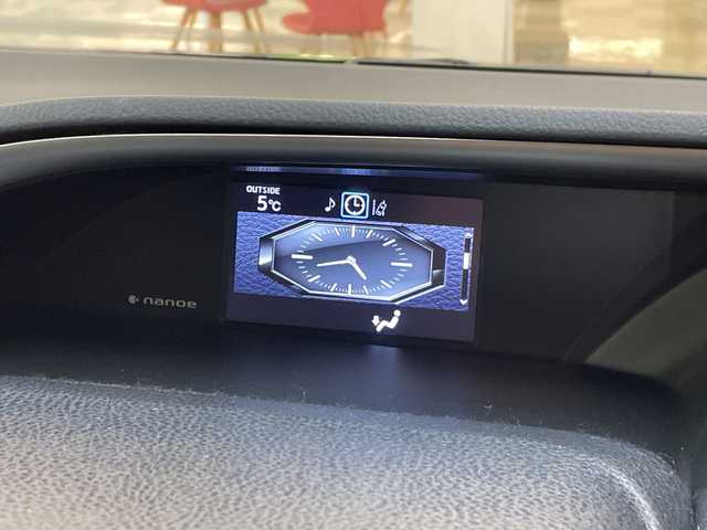 トヨタ ヴォクシー ZS 煌Ⅲ 新潟県 2020(令2)年 5.1万km ブラック 4WD/純正10インチSDナビ(NSZN-Z68T)/CD/DVD/BT/フルセグテレビ/バックカメラ/ETC/ドライブレコーダー/フリップダウンモニター/衝突被害軽減ブレーキ/レーンキープアシスト/クルーズコントロール/両側パワースライドドア/半革シート/MTモード付AT/コーナーセンサー/ステアリングスイッチ/スマートキー/プッシュスタート/LEDヘッドライト/オートライト/オートハイビーム/フォグランプ/純正16インチアルミホイール