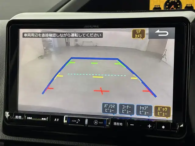 トヨタ ヴォクシー ZS 煌 福岡県 2018(平30)年 4.4万km ブラック アルパイン後席モニター／９型ナビ　/バックカメラ　/ＥＴＣ　/ドラレコ　/クルーズコントロール　/コーナーセンサー　/衝突被害軽減ブレーキ　/レーンキープ　/両側電動スライドドア　/ＭＴモード付ＡＴ　/純正１６インチＡＷ　/ＬＥＤヘッドライト