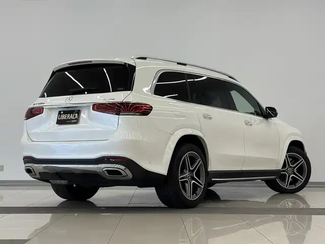 メルセデス・ベンツ ＧＬＳ４００ｄ 4マチック AMGライン 岡山県 2021(令3)年 1.8万km ダイヤモンドホワイト ワンオーナー/メルセデス純正ナビ/フルセグTV/パノラミックスライディングルーフ/レザーシート/パワーシート/シートヒーター/エアシート/レーダーセーフティーパッケージ/エアバランスパッケージ/エナジャイジングパッケージ/パワーテールゲート/マルチビームLED/HUD/BSM/全周囲カメラ/エアサス/アンビエントライト/ワイヤレスチャージ/ブルメスタ/ドリンクホルダー（HOT＆COOL）/ドラレコ/SOSコール/社外レーダー