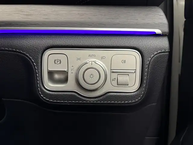 メルセデス・ベンツ ＧＬＳ４００ｄ 4マチック AMGライン 岡山県 2021(令3)年 1.8万km ダイヤモンドホワイト ワンオーナー/メルセデス純正ナビ/フルセグTV/パノラミックスライディングルーフ/レザーシート/パワーシート/シートヒーター/エアシート/レーダーセーフティーパッケージ/エアバランスパッケージ/エナジャイジングパッケージ/パワーテールゲート/マルチビームLED/HUD/BSM/全周囲カメラ/エアサス/アンビエントライト/ワイヤレスチャージ/ブルメスタ/ドリンクホルダー（HOT＆COOL）/ドラレコ/SOSコール/社外レーダー