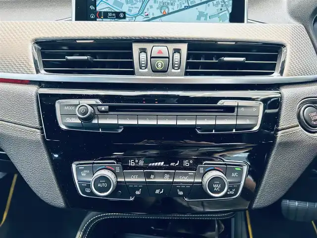 ＢＭＷ Ｘ２ sDrive18i MスポーツX 大阪府 2018(平30)年 2万km ガルバニックゴールドメタリック ワンオーナー/インテリジェントセーフティ/シートヒーター/ACC/HUD/純正ナビ/バックカメラ/純正19インチAW/LEDヘッドライト/電動リアゲート/クリアランスソナー/ETC/ドラレコ