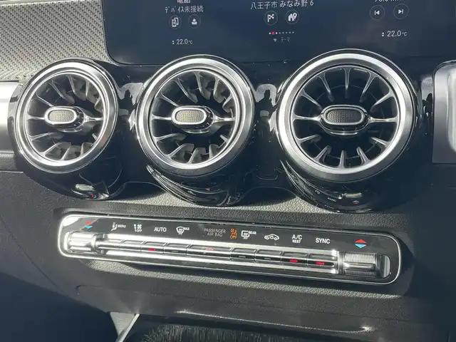 メルセデス・ベンツ Ｍ・ベンツ ＧＬＢ２００ｄ 4マチック AMGライン 静岡県 2021(令3)年 2万km マウンテングレー 4WD/衝突軽減ブレーキ/純正メモリーナビ/フルセグＴＶ/バック/フロント/サイド/３６０カメラ/USB/アダプティブクルーズコントロール/レーンキープアシスト/ブラインドスポットモニター/電動格納ミラー/クリアランスソナー/パドルシフト/電動リアゲート/ドライブレコーダー/電動シート/シートヒーター/メモリーシート/オートライト/LEDヘッドライト/ETC2.0