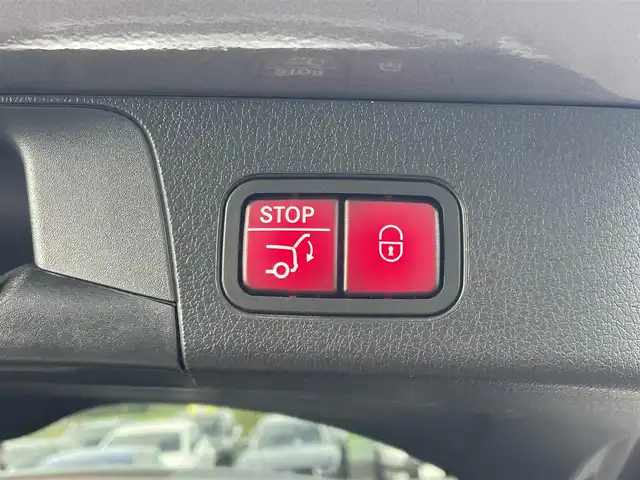 メルセデス・ベンツ Ｍ・ベンツ ＧＬＢ２００ｄ 4マチック AMGライン 静岡県 2021(令3)年 2万km マウンテングレー 4WD/衝突軽減ブレーキ/純正メモリーナビ/フルセグＴＶ/バック/フロント/サイド/３６０カメラ/USB/アダプティブクルーズコントロール/レーンキープアシスト/ブラインドスポットモニター/電動格納ミラー/クリアランスソナー/パドルシフト/電動リアゲート/ドライブレコーダー/電動シート/シートヒーター/メモリーシート/オートライト/LEDヘッドライト/ETC2.0